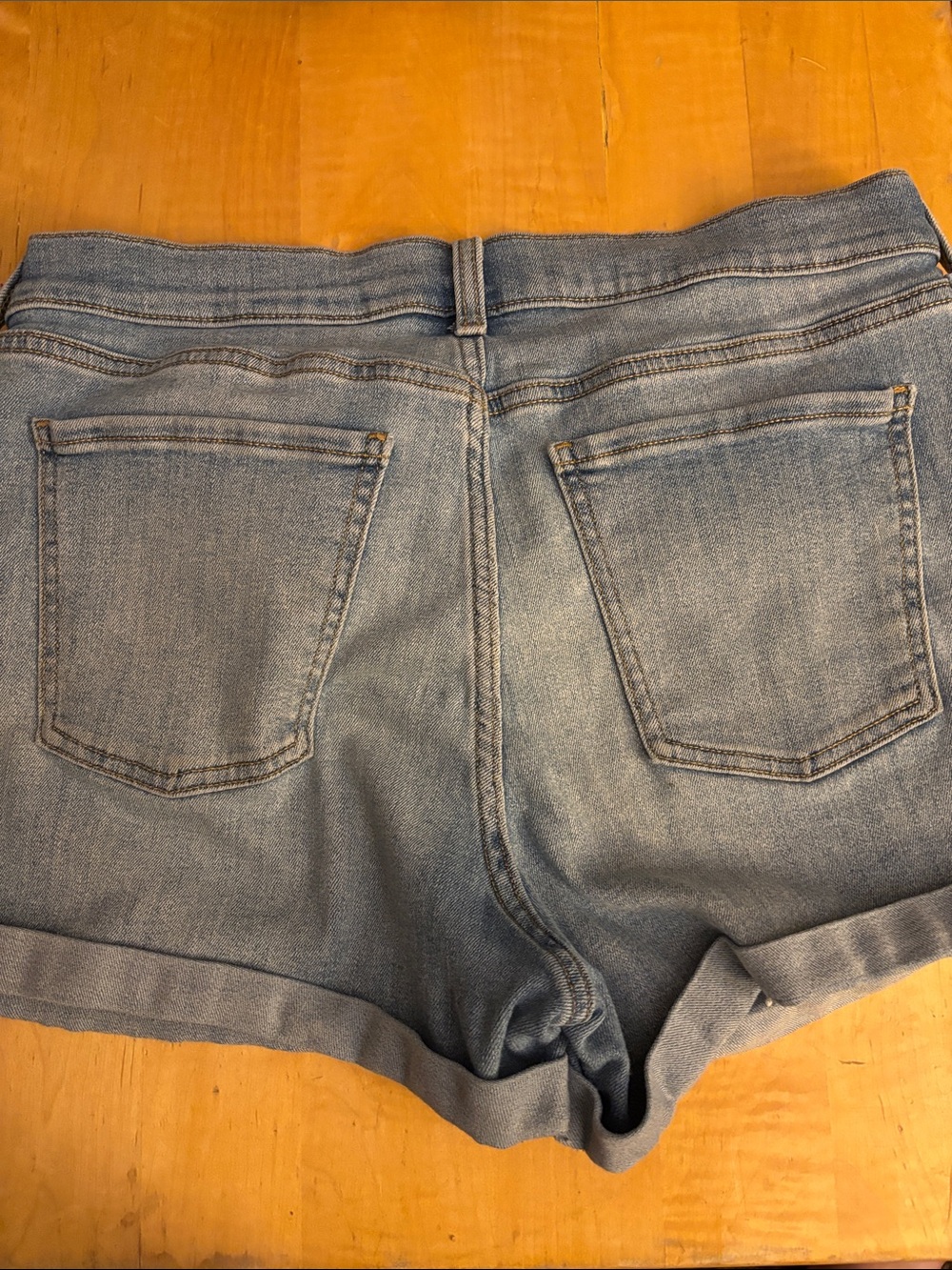 Old Navy  Light Blue - Mid Wash shorts - Picture 4 of 5